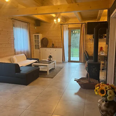 Nad Rzeka W Tyliczu Horská chata Tylicz
